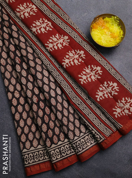 Chanderi Bagru saree black and rustic maroon with allover butta prints and small zari woven border