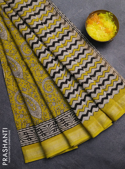Chanderi Bagru saree yellow and beige with allover prints and mageshwari border