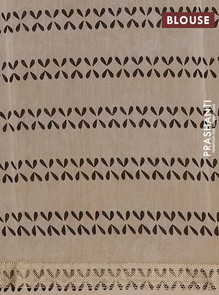 Chanderi Bagru saree beige and mustard green with allover geometric prints and mageshwari border