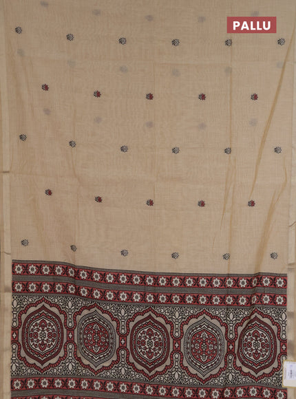 Jamdhani cotton saree beige and maroon with allover thread woven buttas and jamdhani pallu