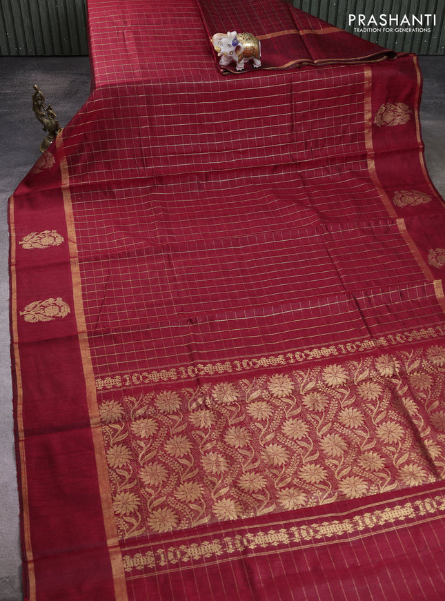 Pure dupion silk saree red with allover zari checked pattern and rettapet zari woven butta border