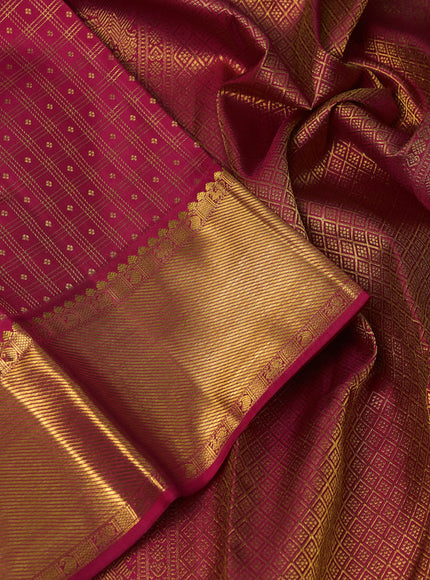 Pure kanchipuram silk saree pink with allover small zari checks & buttas and rich zari woven border