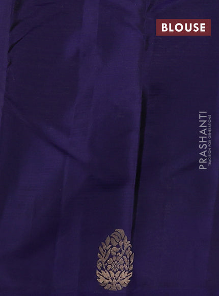 Kanchipuram silk saree mehendi green and navy blue with plain body and zari woven butta border