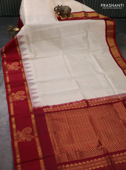 Kuppadam silk cotton saree off white and maroon with allover small zari checked pattern and temple design rettapet zari woven butta border