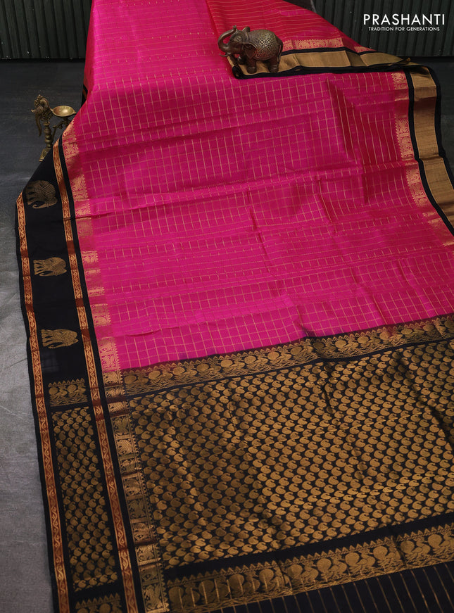 Kuppadam silk cotton saree dark pink and black with allover zari checked pattern and temple design rettapet zari woven butta border