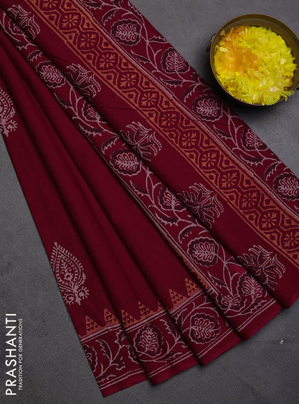 Cotton block printed saree maroon with butta prints and printed border