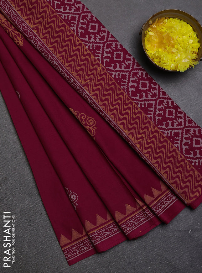 Cotton block printed saree maroon with butta prints and printed border