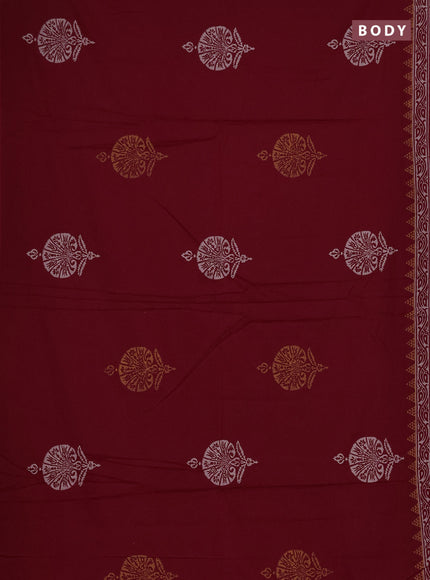 Cotton block printed saree maroon with butta prints and printed border