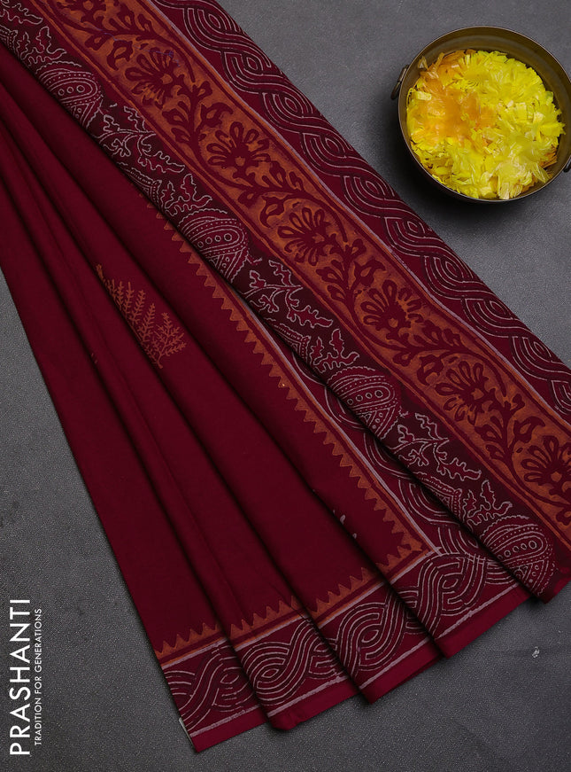 Cotton block printed saree maroon with butta prints and printed border