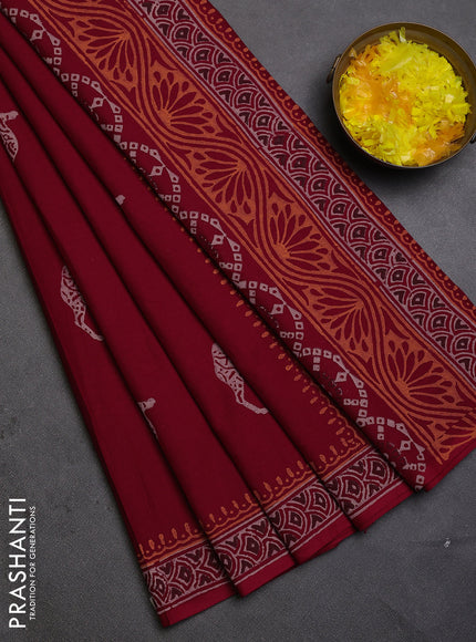 Cotton block printed saree maroon with butta prints and printed border