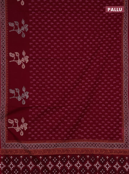 Cotton block printed saree maroon with allover butta prints and printed border