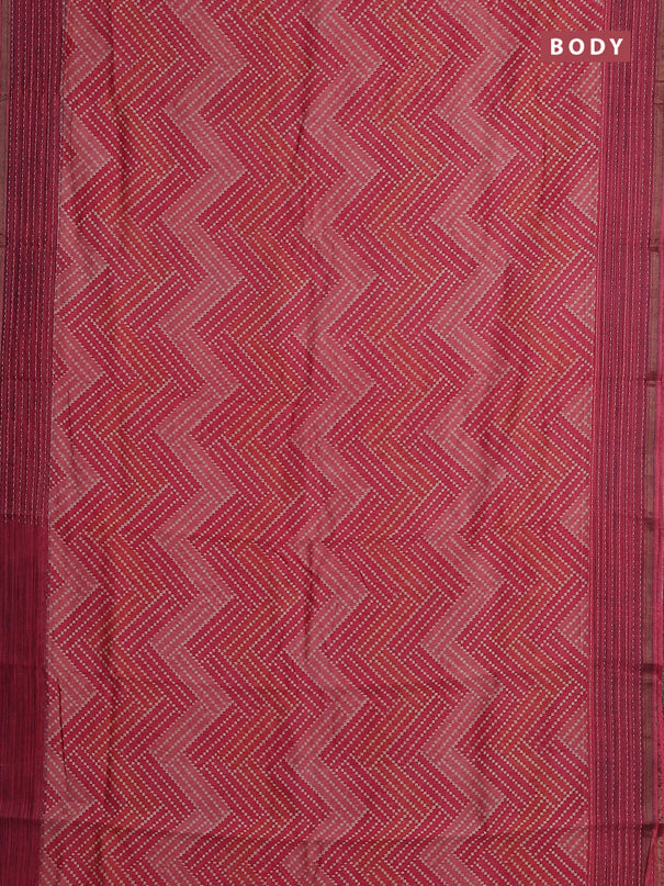 Chanderi silk cotton saree peach with allover zigzag geometric prints and kantha stitch work border