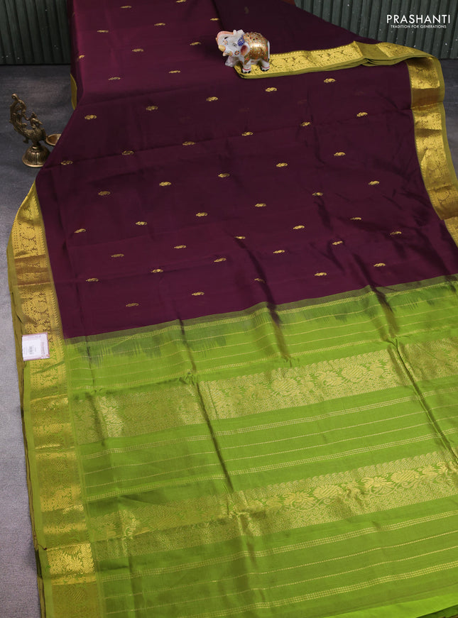 10 Yards silk cotton saree wine shade and light green with plain body and zari woven border
