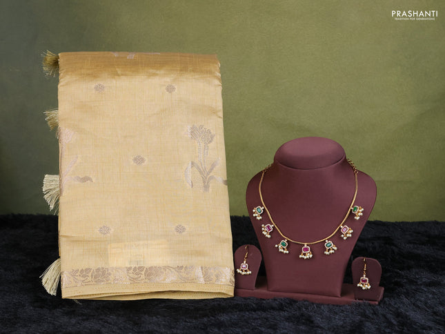 sandal semi raw silk with matching neck piece