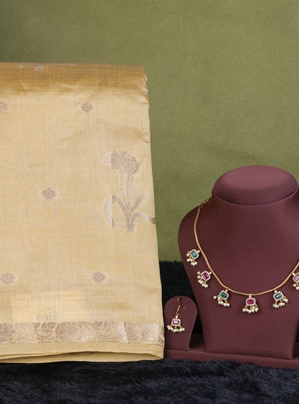 sandal semi raw silk with matching neck piece