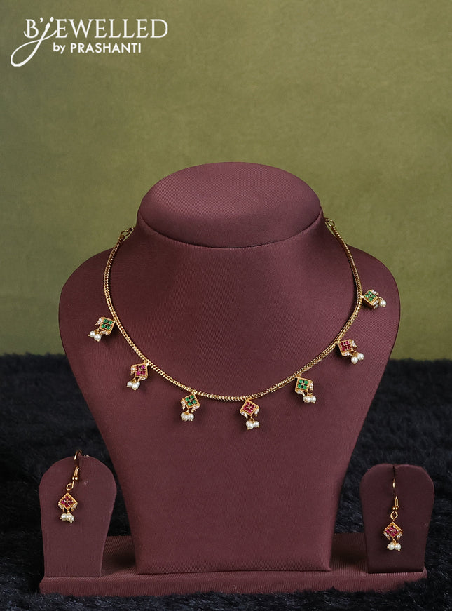 mehendi green semi raw silk with matching neck piece