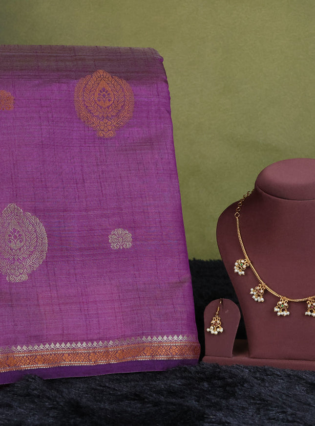 voilet semi raw silk with matching neck piece
