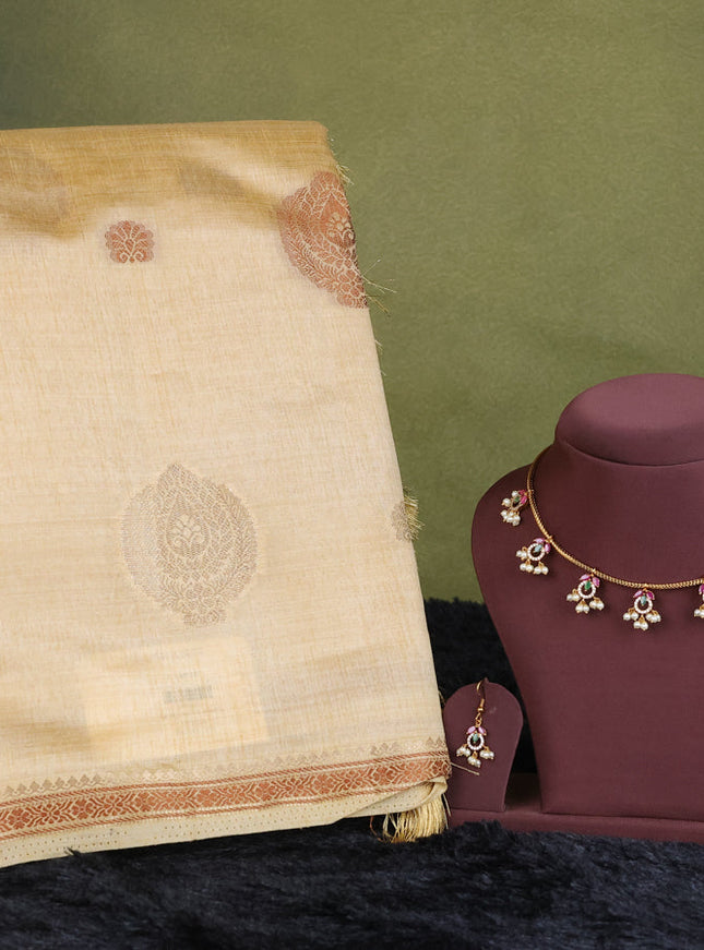 sandal semi raw silk with matching neck piece