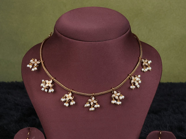 maroon semi raw silk with matching neck piece