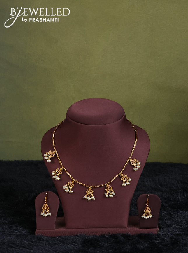 sandal semi raw silk with matching neck piece