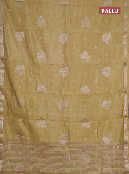 sandal semi raw silk with matching neck piece