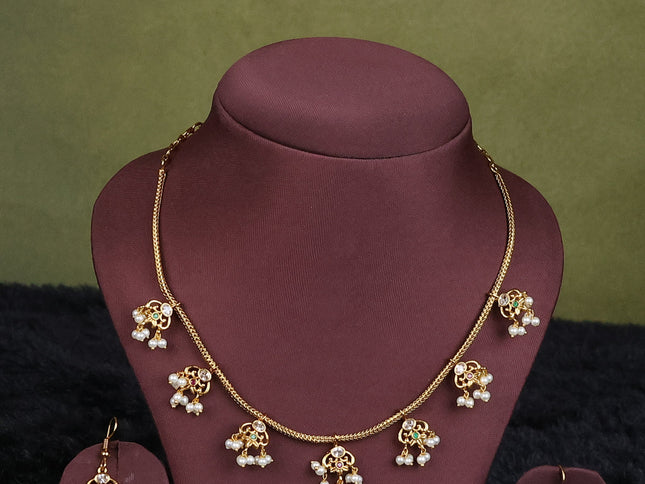 sandal semi raw silk with matching neck piece