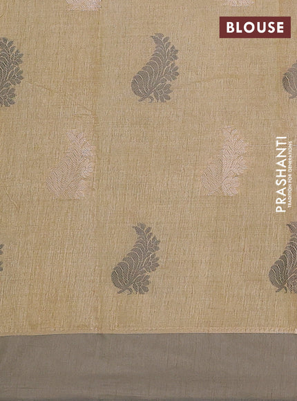 sandal semi raw silk with matching neck piece