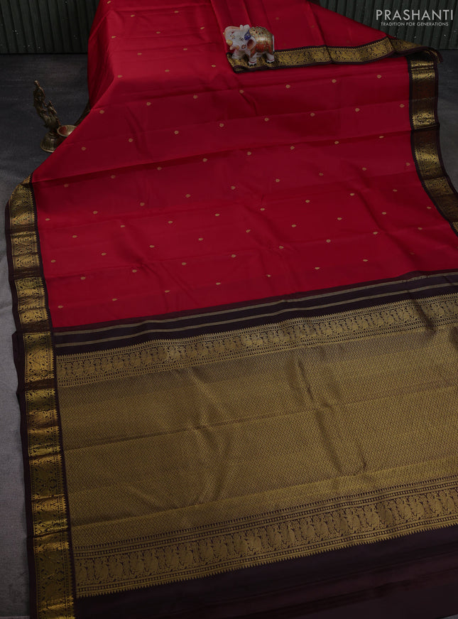 Pure kanchipuram silk saree red and coffee brown with allover zari woven buttas and zari woven korvai border