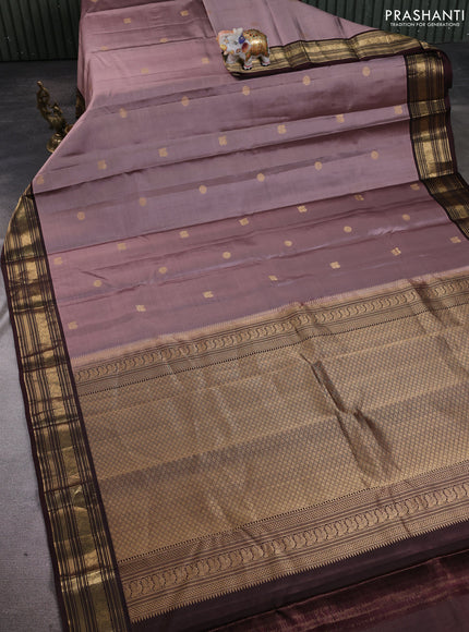 Pure kanchipuram silk saree rosy brown and coffee brown with allover vairaosi pattern & zari buttas and zari woven korvai border