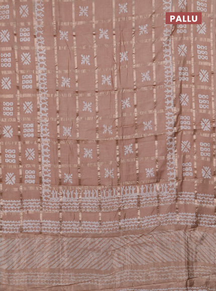 Semi chanderi saree beige with allover zari checks & batik prints in borderless style