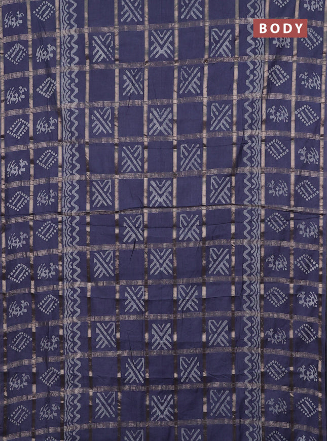 Semi chanderi saree grey shade with allover zari checks & batik prints in borderless style