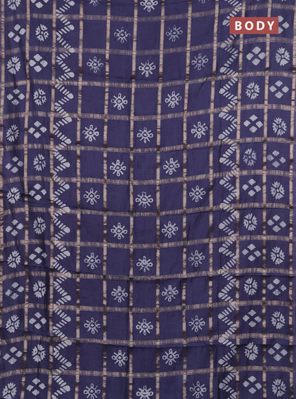 Semi chanderi saree grey shade with allover zari checks & batik prints in borderless style