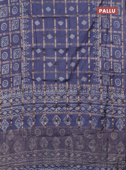 Semi chanderi saree grey with allover zari checks & batik prints in borderless style