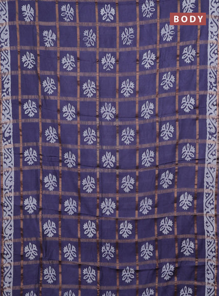 Semi chanderi saree dark grey with allover zari checks & batik prints in borderless style