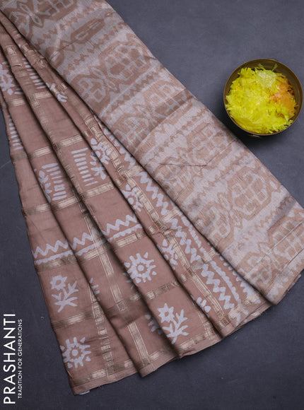 Semi chanderi saree sandal with allover zari checks & batik prints in borderless style
