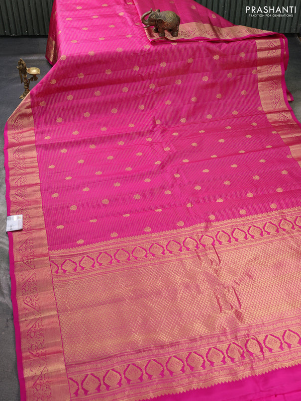 Pure gadwal silk saree dark pink with allover zari small checks & buttas and zari woven border
