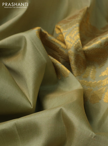 Pure kanchipuram silk saree pista green and red with plain body and thread woven border