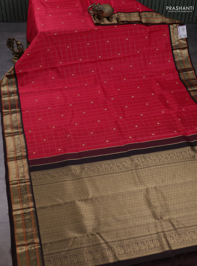 Pure kanchipuram silk saree tomato pink and coffee brown with allover zari checks & buttas and zari woven korvai border