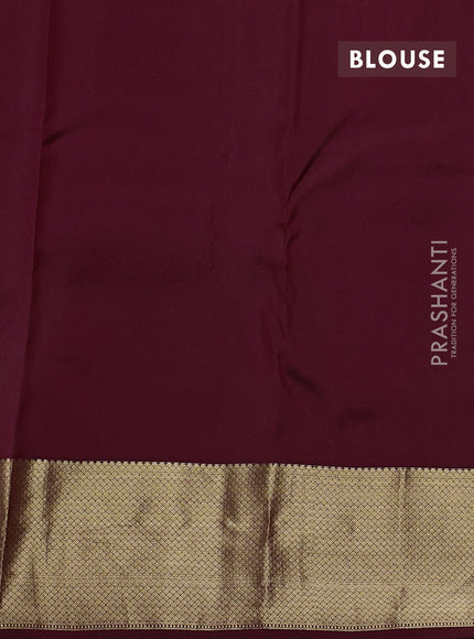 Pure kanchipuram silk saree pastel maroon and maroon with zari woven buttas and zari woven border