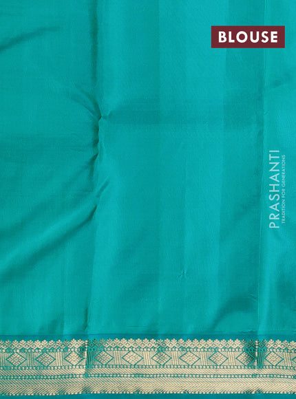 Pure kanchipuram silk saree blue and teal blue with allover small zari checked pattern and zaari woven korvai border