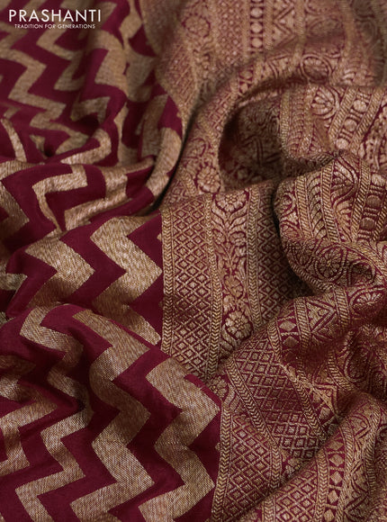 Banarasi crepe saree maroon with allover thread & zari zigzag weaves and woven border
