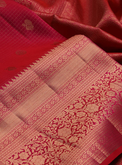 Pure kanchipuram silk saree tomato pink with allover zari small checks & buttas and long rich zari woven border