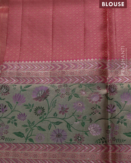 Pure kanchipuram silk saree peach pink with allover zari woven brocade weaves and long zari woven pithani border