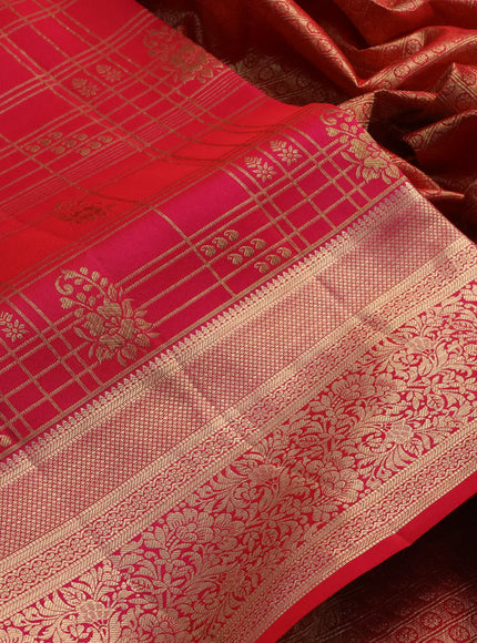 Pure kanchipuram silk saree dual shade of pink with allover zari checks & buttas and long zari woven border