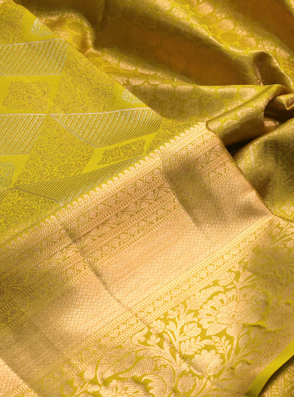 Pure kanchipuram silk saree lime green with allover zari woven brocade weaves and long zari woven border