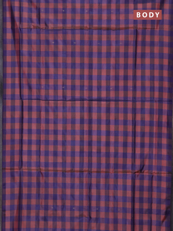 Banana pith saree dual shade of purple and peach shade with allover checks & thread buttas in borderless style