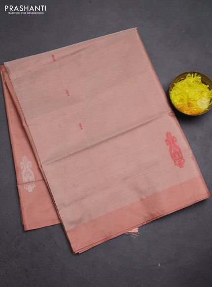 Banana pith saree peach shade with thread woven buttas and simple border
