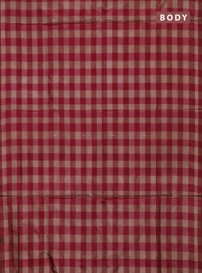 Banana pith saree beige and maroon with allover checked pattern in borderless style