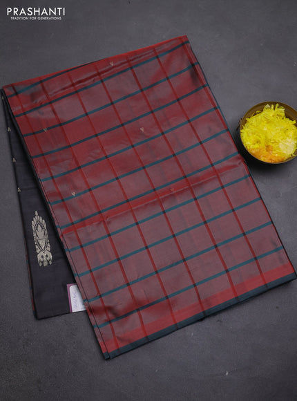 Banana pith saree red and elephant grey with allover checked pattern and piping border