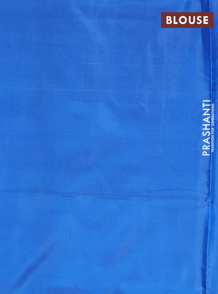 Banana pith saree bottle green and teal blue with allover stripe pattern in borderless style